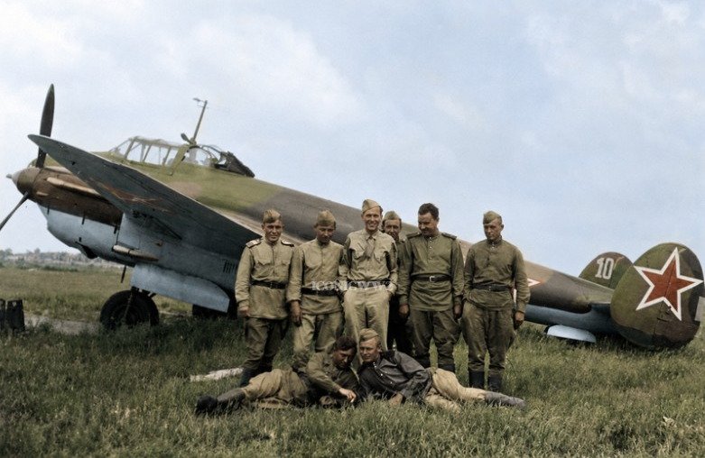 Petlyakov Pe-2
